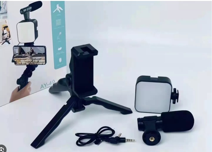 VLOGGING KIT